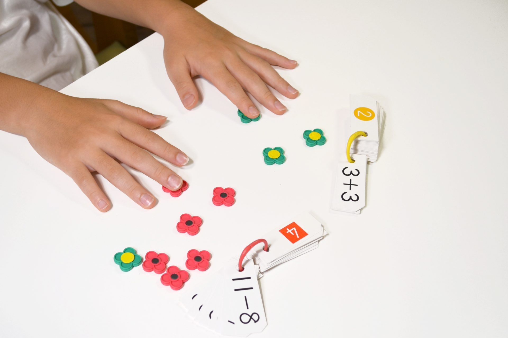 おはじきと計算カード