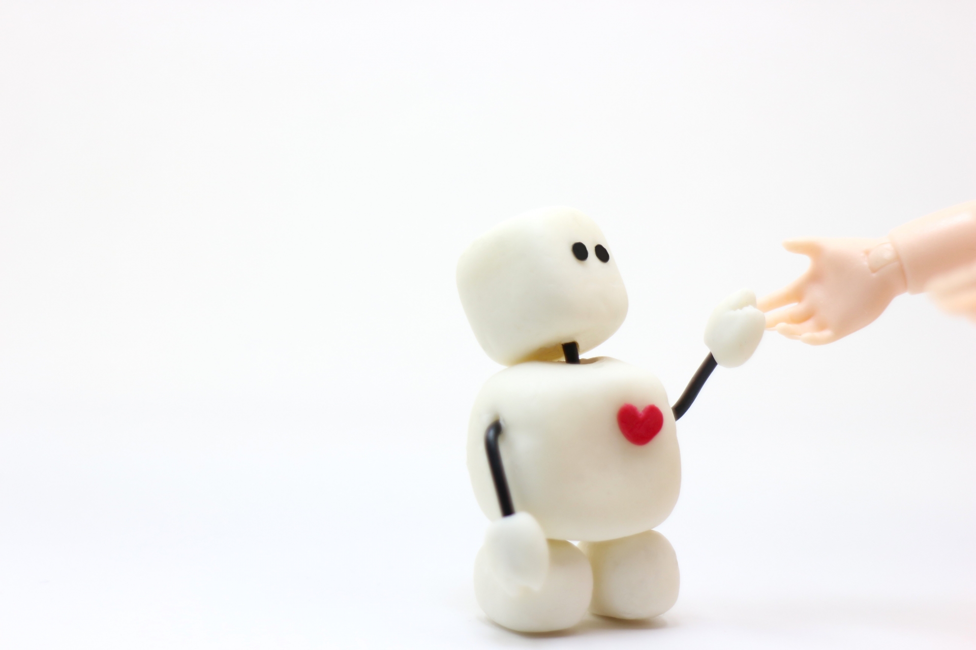 ロボットと手をつなぐ