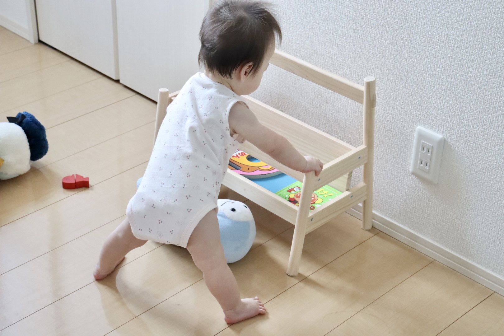 つかまり立ち