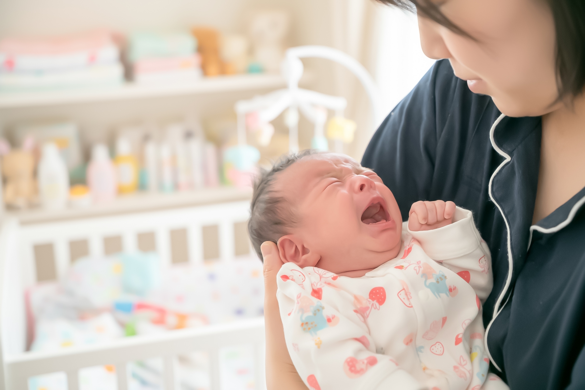 大泣き赤ちゃん
