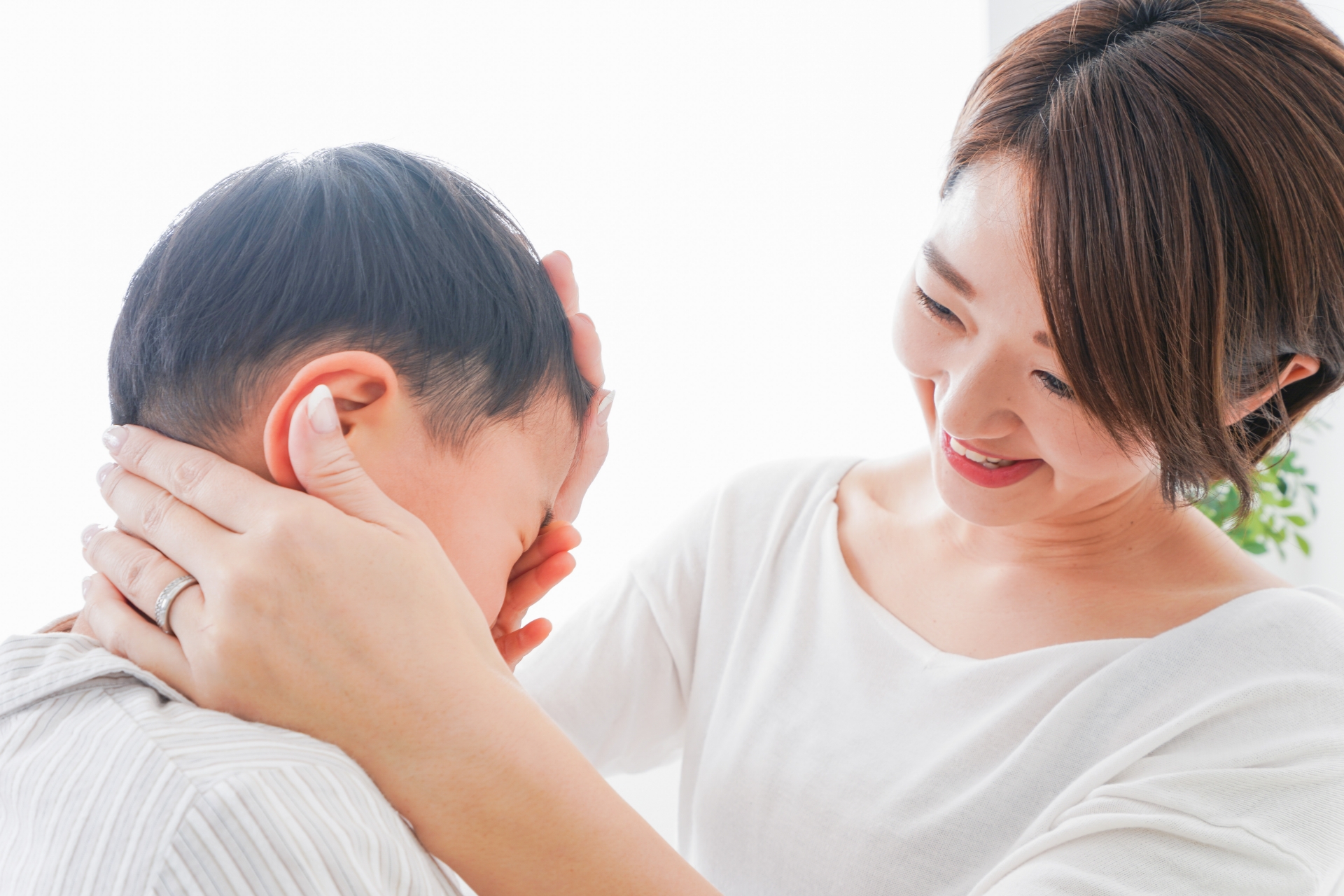 子どものしつけは何歳から？0歳児〜年齢別の上手なしつけ方と伝え方を解説