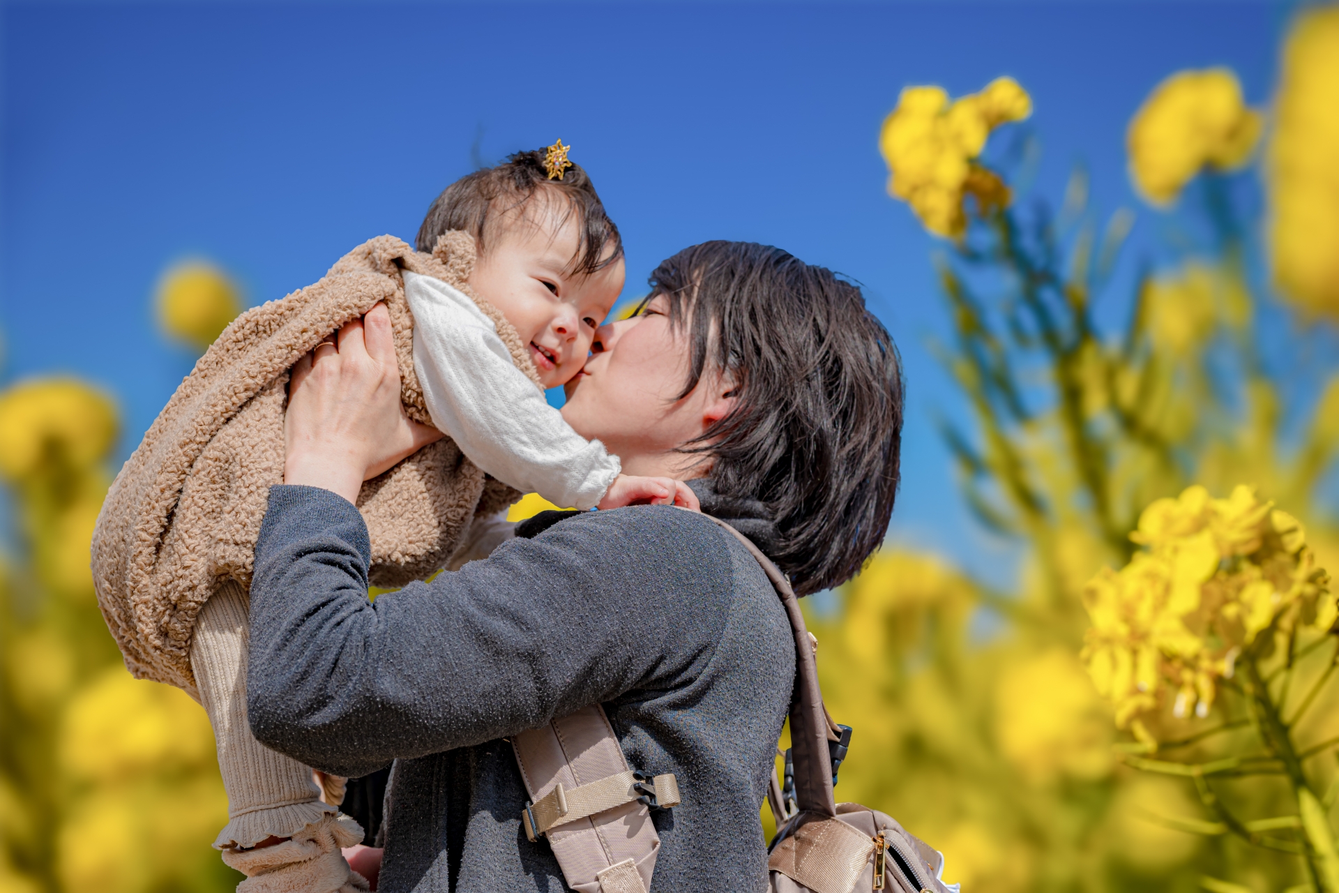 親子の信頼関係を築くための関わり方｜信頼関係の重要性や構築のポイント、年齢に合わせたコツも解説